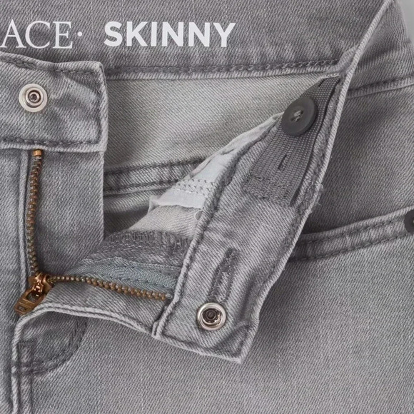 Children’s Place  Boys Basic Stretch Skinny Jeans - Picture 2 of 4